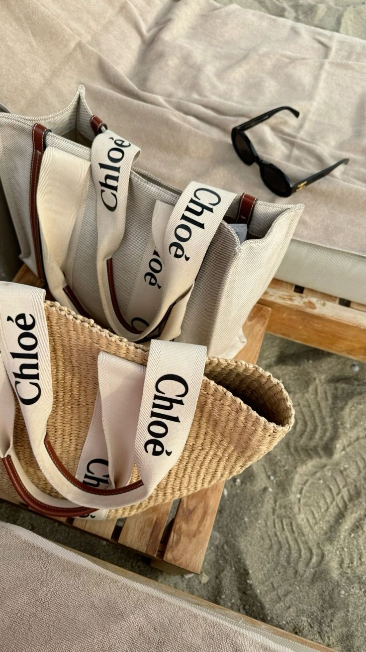 CHLOÉ