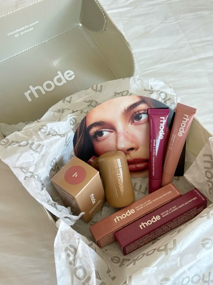 Rhode Original | Hailey Bieber's